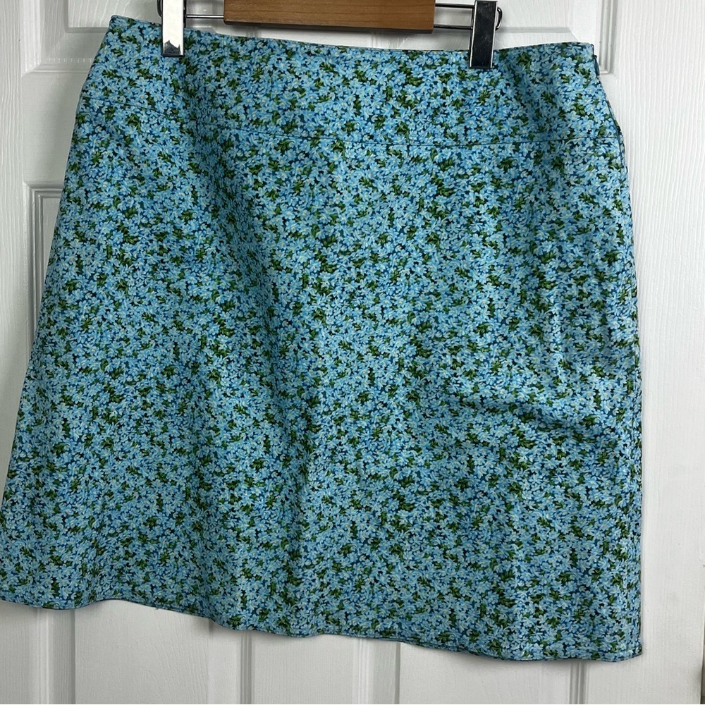 Chaus floral skirt size 14